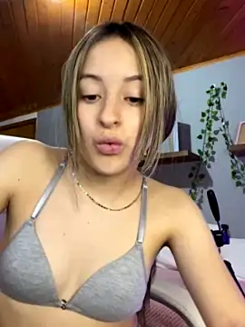 Stripchat sex cam Mia_moon__