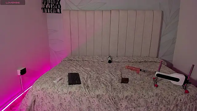 Stripchat sex cam AuroraStorm_
