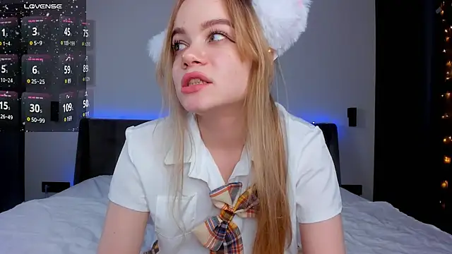 Stripchat sex cam EadlinFerryman