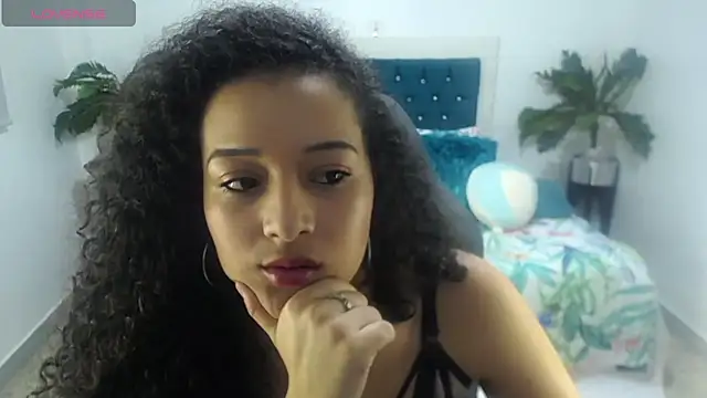 Stripchat sex cam grace_cute_body