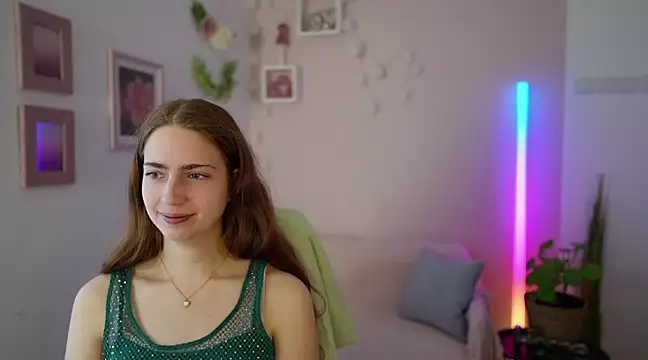 Stripchat sex cam Naomi_Woods18