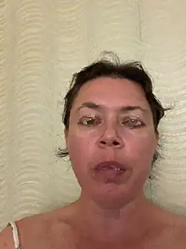 Stripchat sex cam Kiravix