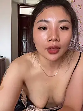 Stripchat sex cam D2sweet