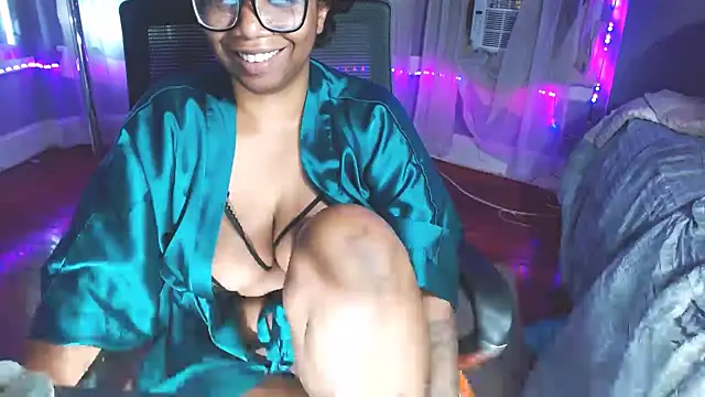 Stripchat sex cam corilynx