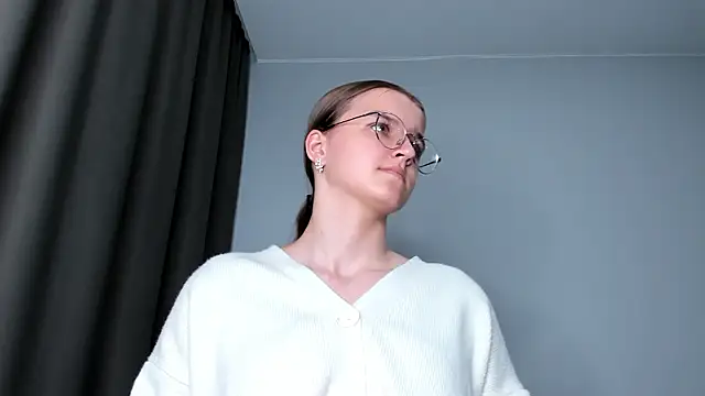 Stripchat sex cam UdelaEdgeworth