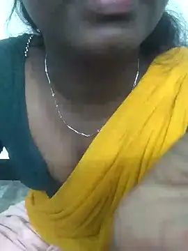 Stripchat sex cam tamilachi4u