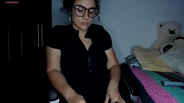 Stripchat sex cam victoria_megan_25
