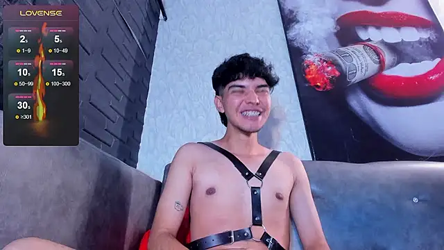 Stripchat sex cam AXCELL_03