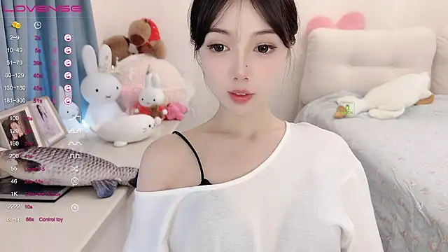 Stripchat sex cam Yuer__