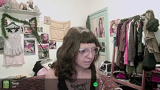 Stripchat sex cam defuntinha