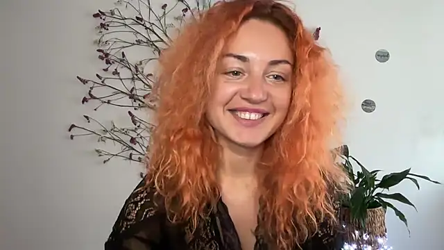 Stripchat sex cam Reddgiirl