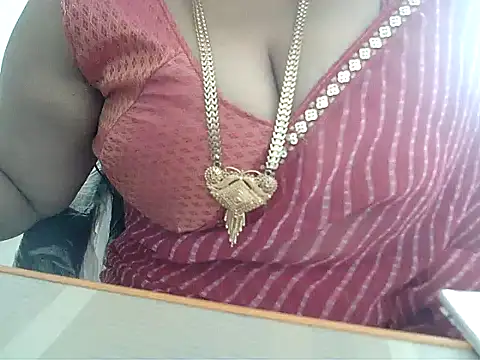 Stripchat sex cam hot_pavitra