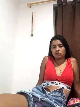 Stripchat sex cam Tiana_Glow02