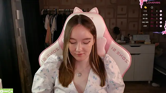 Stripchat sex cam MoonlishSiren
