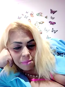 Stripchat sex cam izauraizaura