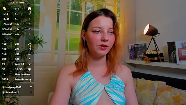 Stripchat sex cam pretty_little_thing