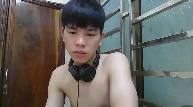 Stripchat sex cam lyhull