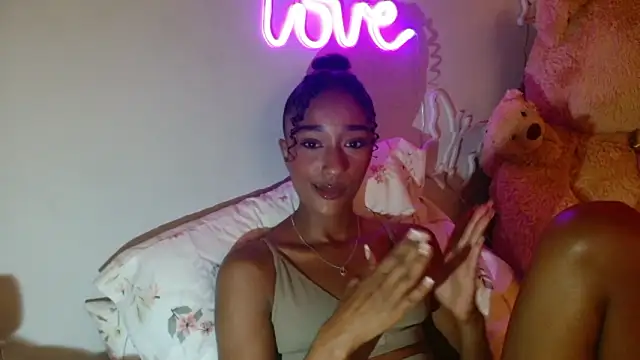Stripchat sex cam Leilaofficial