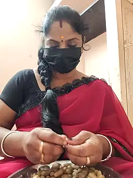 Stripchat sex cam shamritha99