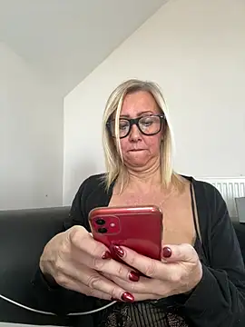 Stripchat sex cam CocoJadeX