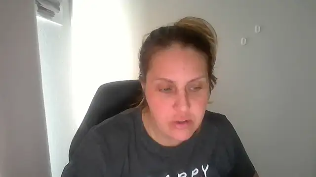 Stripchat sex cam GoddessBrattyBritt