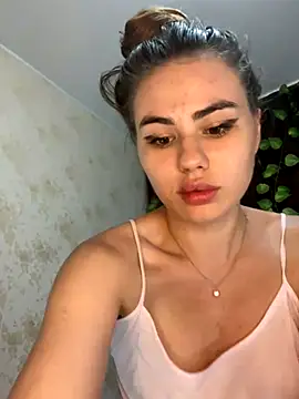Stripchat sex cam YungBonnie