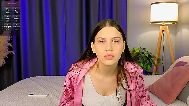 Stripchat sex cam LanaVoix