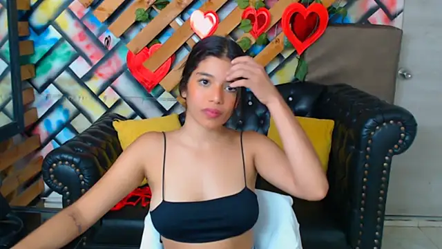 Stripchat sex cam miss_valery18