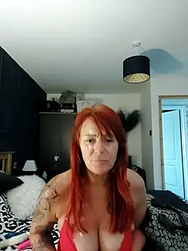 Stripchat sex cam Redfox_9