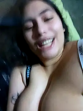 Stripchat sex cam XandraF