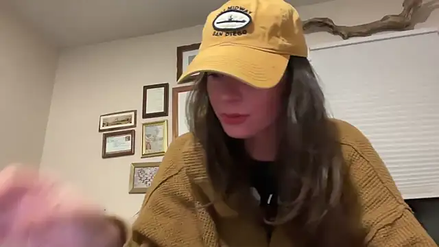 Stripchat sex cam MissMaggie