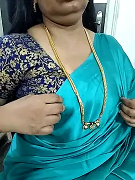 Stripchat sex cam South_Desi_Aunty