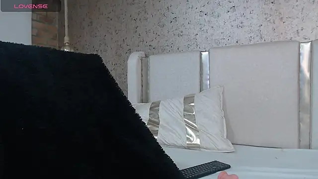 Stripchat sex cam Julieta_Salvatore
