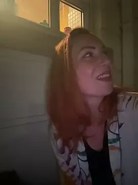 Stripchat sex cam YNA_ELLA