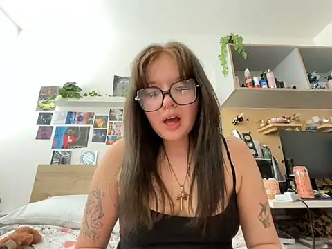 Stripchat sex cam Lyra-RainX