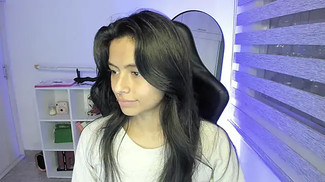 Stripchat sex cam martinnaa__