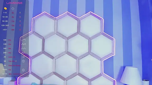 Stripchat sex cam queenyour_