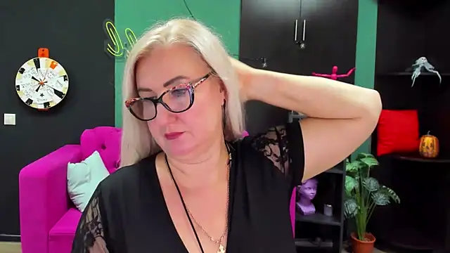 Stripchat sex cam ChristyBrooks