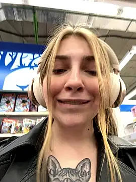 Stripchat sex cam Sunny___Bunny