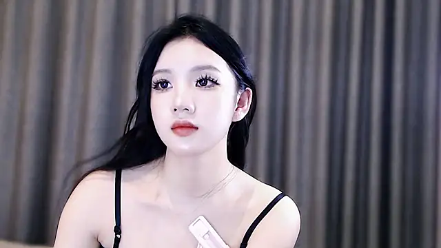 Stripchat sex cam Zoe-llllll