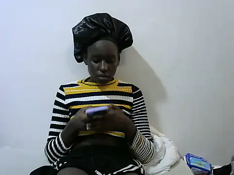 Stripchat sex cam Spicy-Ebony