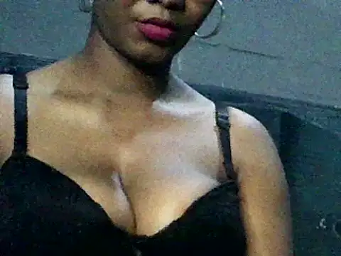 Stripchat sex cam roxyhotjuice