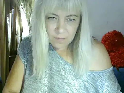 Stripchat sex cam AgoniA7