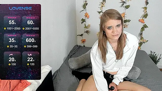 Stripchat sex cam YoungSophie