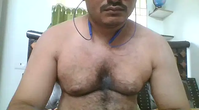 Stripchat sex cam naughtymike0007