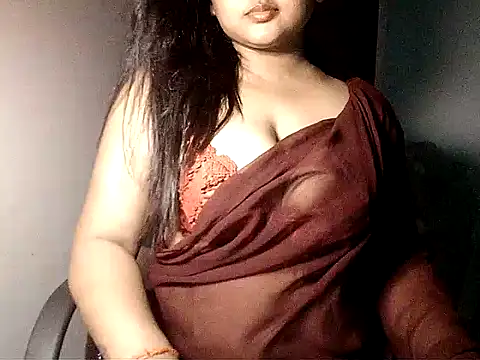 Stripchat sex cam bhojpuribasanti1