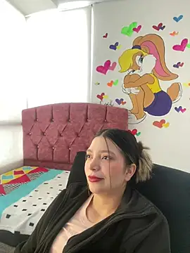 Stripchat sex cam Bellehot_