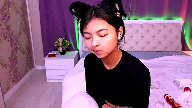 Stripchat sex cam Shy_Kira