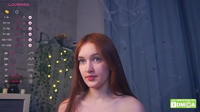 Stripchat sex cam LornaCurvey