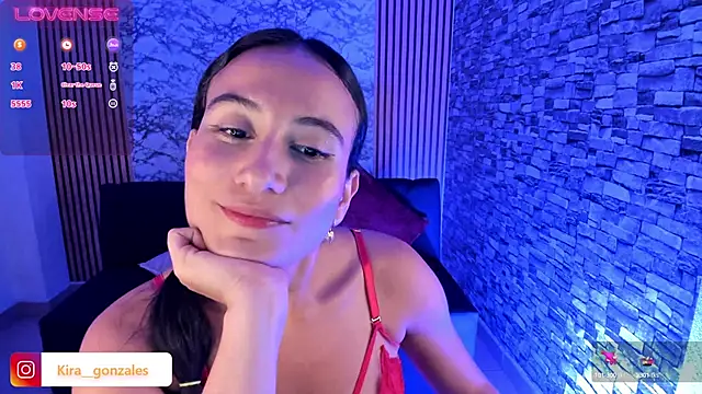 Stripchat sex cam Kira_Gonzales_